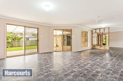 Property photo of 13 Mapleton Court Narangba QLD 4504