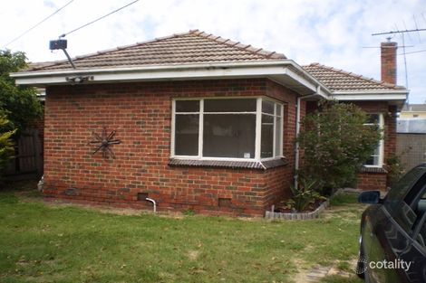 Property photo of 587 Neerim Road Hughesdale VIC 3166