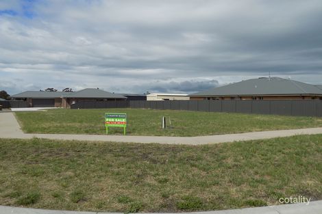 6 Jacobs Dr, Maffra, VIC 3860