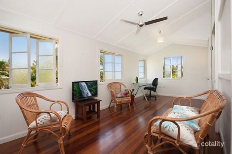 Property photo of 7 Tenth Avenue Railway Estate QLD 4810