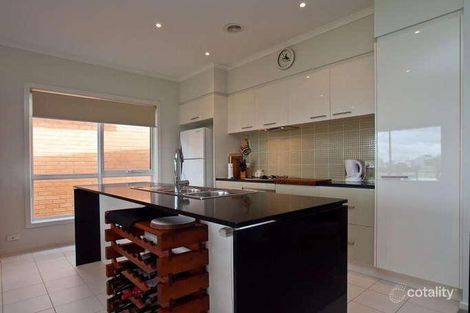 Property photo of 11 Dunk Crescent Bonbeach VIC 3196