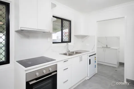 Property photo of 82 Merchiston Street Acacia Ridge QLD 4110