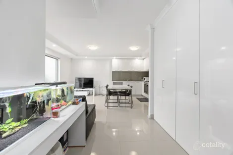 Property photo of 4/14 Stanton Road Redcliffe WA 6104
