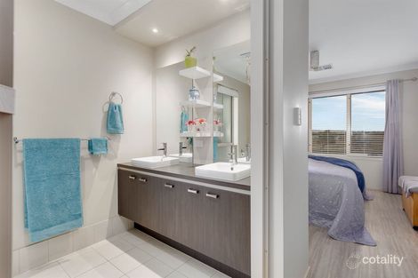 Property photo of 7 Offshore Drive Middleton SA 5213