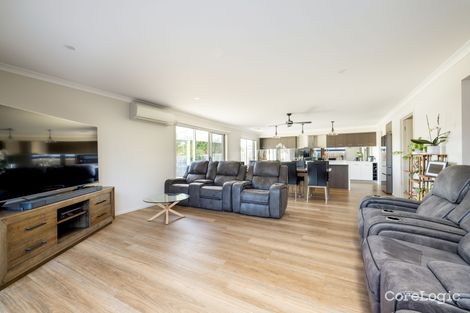 Property photo of 16 Huntingfield Drive Warrnambool VIC 3280
