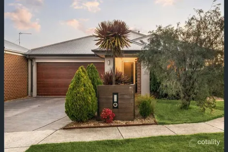 27 CLOUDBREAK ST, ARMSTRONG CREEK, VIC 3217