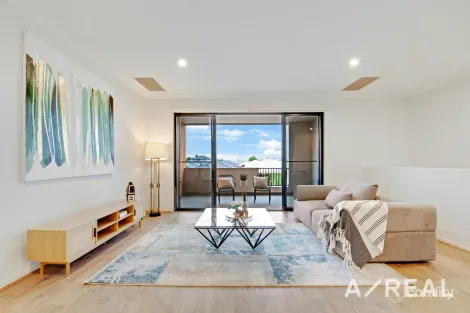 Property photo of 11 Jolimont Road Point Cook VIC 3030