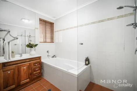 Property photo of 8 Oxley Avenue Castle Hill NSW 2154