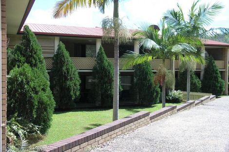 Property photo of 2/6 Burns Street Frenchville QLD 4701