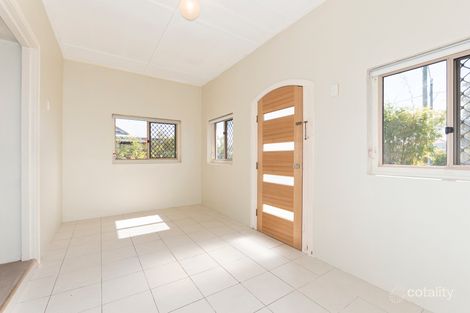 Property photo of 200 Walker Street Svensson Heights QLD 4670
