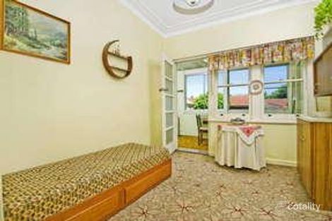 Property photo of 38 Nirranda Street Concord West NSW 2138