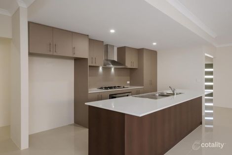 2/118 Thomas St, Queens Park, WA 6107