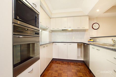 Property photo of 2/47 Indooroopilly Road Taringa QLD 4068