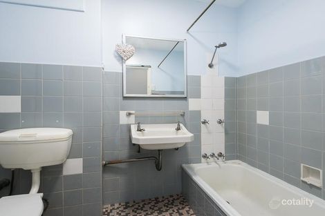Property photo of 4/6 Parkhurst Avenue Herston QLD 4006