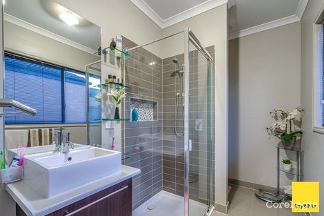 Property photo of 36 Ronald Road Truganina VIC 3029