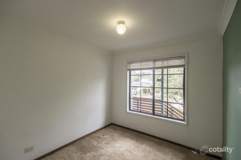 Property photo of 46 Seawind Terrace Berkeley Vale NSW 2261