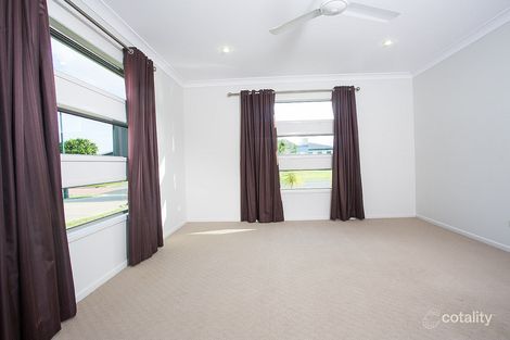 Property photo of 35 Vidar Crescent Ooralea QLD 4740
