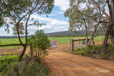 Property photo of 17 Chatfield Road Serpentine WA 6125