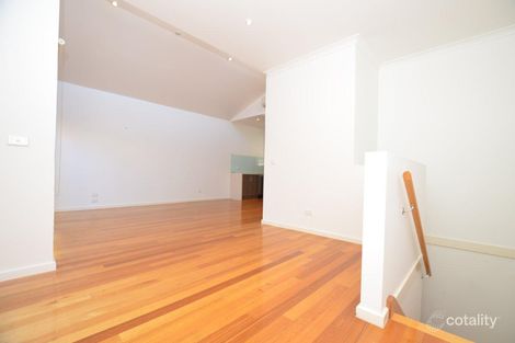Property photo of 7/10 Rosamond Road Footscray VIC 3011
