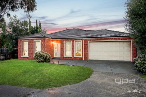 Property photo of 10 Desna Place Roxburgh Park VIC 3064