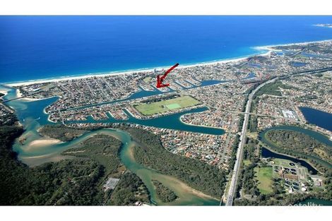 13 Barracuda Ct, Palm Beach, QLD 4221