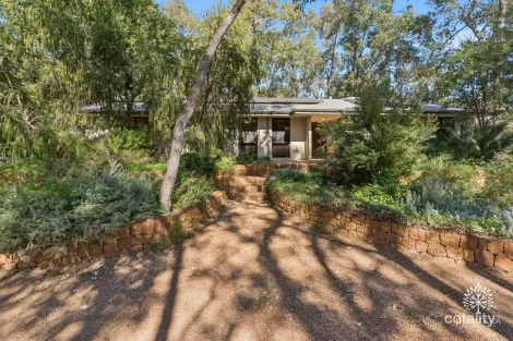 15 Carlisle Rd, Kalamunda, WA 6076