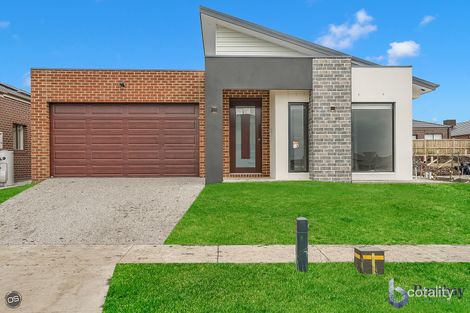 Property photo of 30 Wilkinson Street Mernda VIC 3754