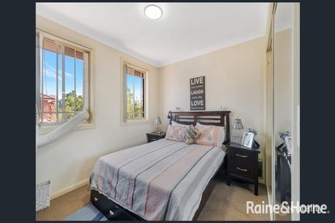 Property photo of 8/9-11 Weir Crescent Lurnea NSW 2170