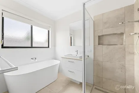 Property photo of 15 Mayne Boulevard Irymple VIC 3498