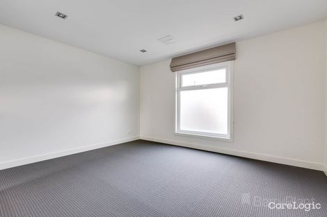 Property photo of 18 Roseleigh Boulevard Sydenham VIC 3037