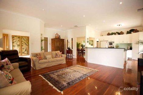 Property photo of 6 Nestor Avenue Bardon QLD 4065