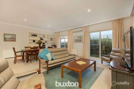 Property photo of 2/47 Oak Hill Road Mount Waverley VIC 3149