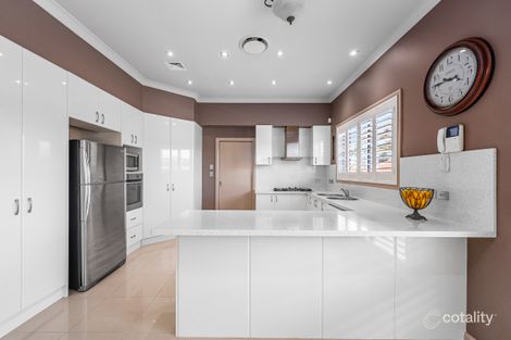 Property photo of 9 Alvisio Close Edensor Park NSW 2176