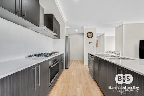 Property photo of 10 Myanore Way Millbridge WA 6232