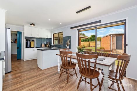 Property photo of 10 Suzanne Crescent Warrnambool VIC 3280