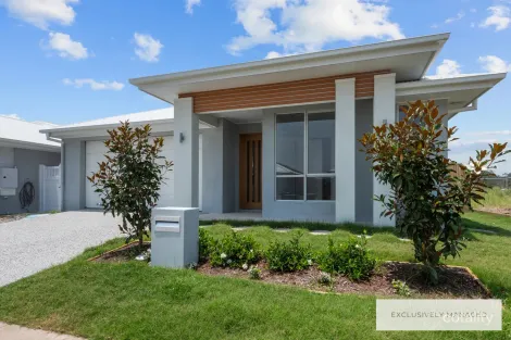 13 Watson St, Burpengary East, QLD 4505