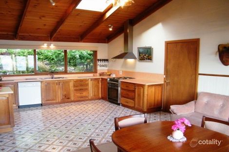 Property photo of 10 Rianna Road Lindisfarne TAS 7015