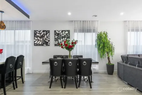 Property photo of 4 Grenache Road Wollert VIC 3750