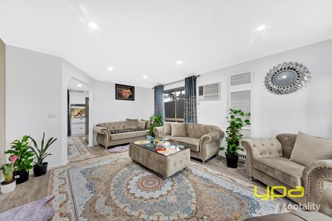 Property photo of 29 Marnie Drive Cranbourne West VIC 3977