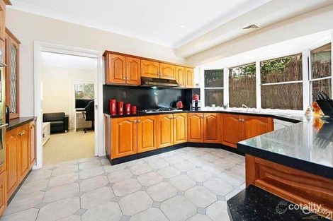 Property photo of 15 Heritage Drive Illawong NSW 2234