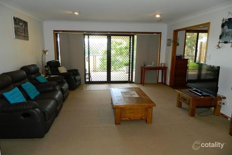 Property photo of 104 Seabreeze Parade Green Point NSW 2428