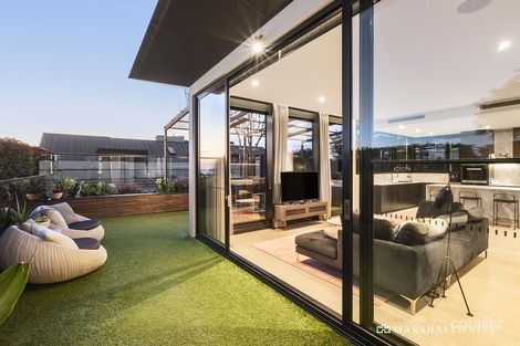 Property photo of 201/43 Willis Street Hampton VIC 3188