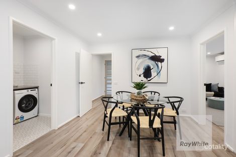 Property photo of 336 Carrick Drive Gladstone Park VIC 3043