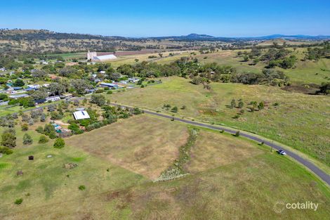 Property photo of 4 Raphie Howard Drive Willow Tree NSW 2339