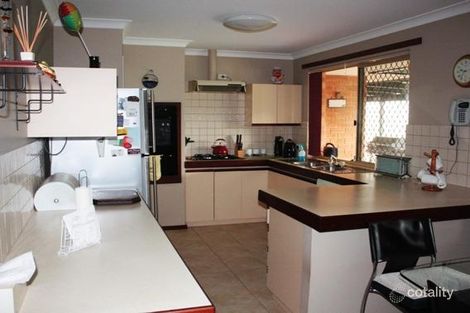 Property photo of 5 Chusan Court Warnbro WA 6169