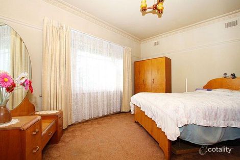 Property photo of 13 Lake Street Reservoir VIC 3073