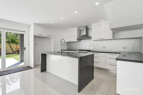 Property photo of 94 Queenscroft Street Chelmer QLD 4068
