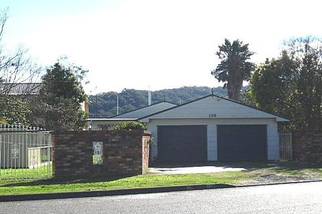 Property photo of 128 Booker Bay Road Booker Bay NSW 2257