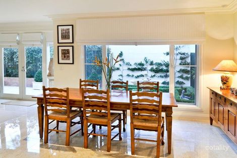 Property photo of 1 Narrak Road Balwyn VIC 3103