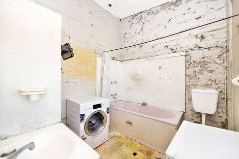 Property photo of 36 Baxter Road Mascot NSW 2020